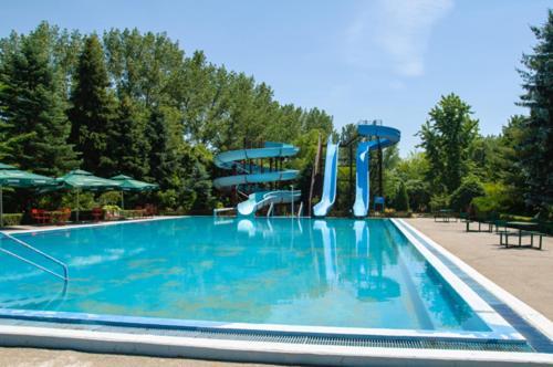 Hostel Adica Prenociste Sport Wellness Centar - Bazeni Ada Exteriér fotografie