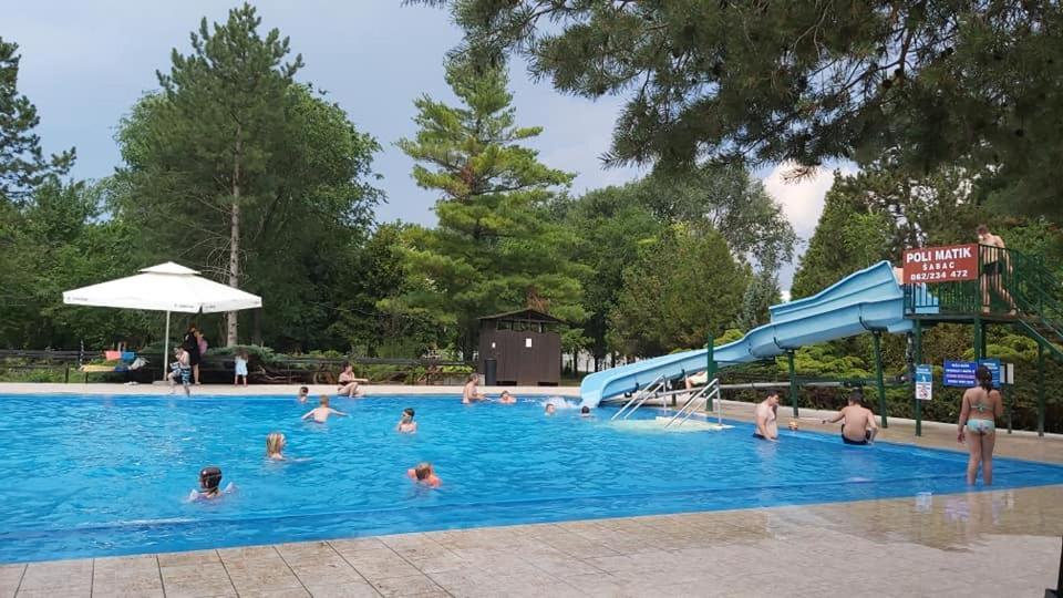Hostel Adica Prenociste Sport Wellness Centar - Bazeni Ada Exteriér fotografie